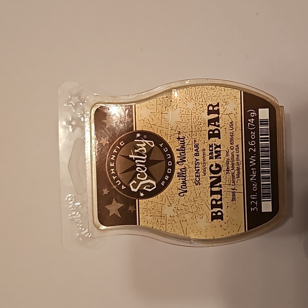 Vanilla Walnut Scentsy Bar - New